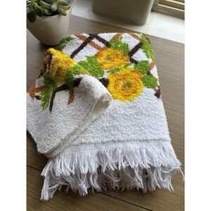 Vintage Retro Cannon Rose Garden White Vibrant Towel & Washcloth Set EUC MCM
